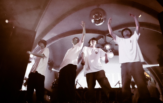 咫和巵×無名 画像